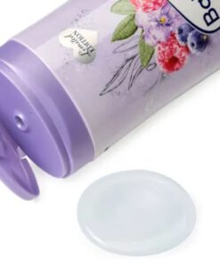 Sữa tắm Balea Cremedusche Cold Softness hương quả mọng và hoa violet, 300ml