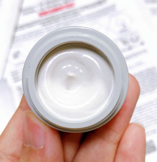 Mặt nạ đất sét Kiehl's Rare Earth Pore-Minimizing Clay Mask trị mụn, 14ml Mặt nạ đất sét Kiehl's Rare Earth Pore-Minimizing Clay Mask trị mụn, 14ml