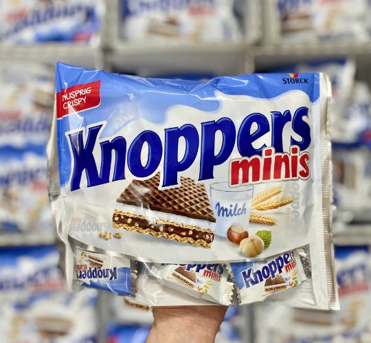 Bánh xốp Knoppers Minis Milch nhân socola tươi và hạt phỉ, 200g Bánh xốp Knoppers Minis Milch nhân socola tươi và hạt phỉ, 200g