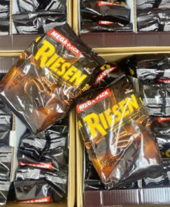 Kẹo socola đen nhân mềm Riesen, 900g