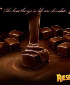 Kẹo socola đen nhân mềm Riesen, 377g