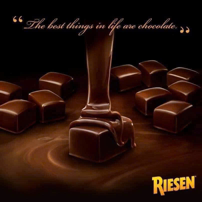 Kẹo socola đen nhân mềm Riesen, 377g Kẹo socola đen nhân mềm Riesen, 377g