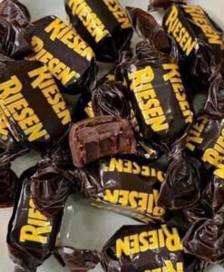 Kẹo socola đen nhân mềm Riesen, 377g