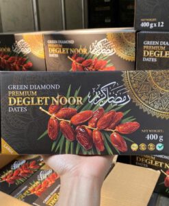 Chà là nguyên cành Green Diamond Premium Deglet Nour Dates, 400g