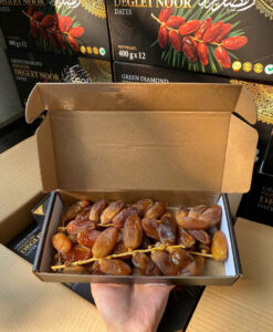 Chà là nguyên cành Green Diamond Premium Deglet Nour Dates, 400g