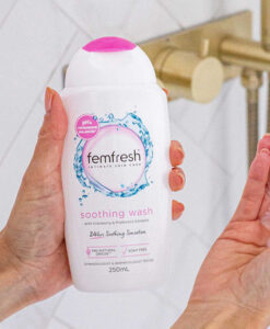 Dung dịch vệ sinh Femfresh Intimate Soothing Wash, 250ml