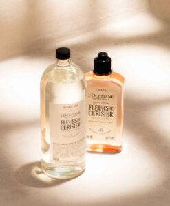 Sữa tắm L'Occitane Fleurs de Cerisier Douche Parfumé hương hoa anh đào, 250ml