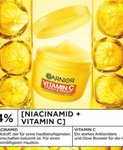 Kem dưỡng Garnier Vitamin C Glow Booster làm sáng da, mờ nám, 85ml