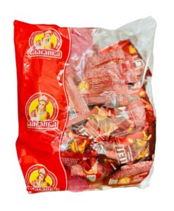 Bánh Cten Nga phủ socola đậu phộng nhân caramen, 500g