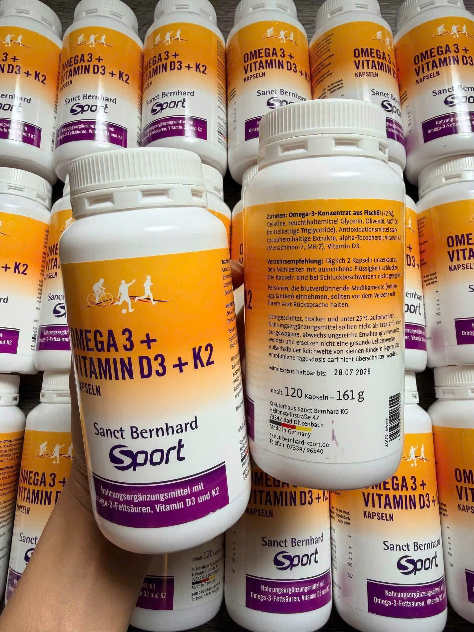 Viên uống Sanct Bernhard Sport Omega 3 + Vitamin D3 + K2 hỗ trợ cơ xương khớp, tim mạch, 120 viên Viên uống Sanct Bernhard Sport Omega 3 + Vitamin D3 + K2 hỗ trợ cơ xương khớp, tim mạch, 120 viên